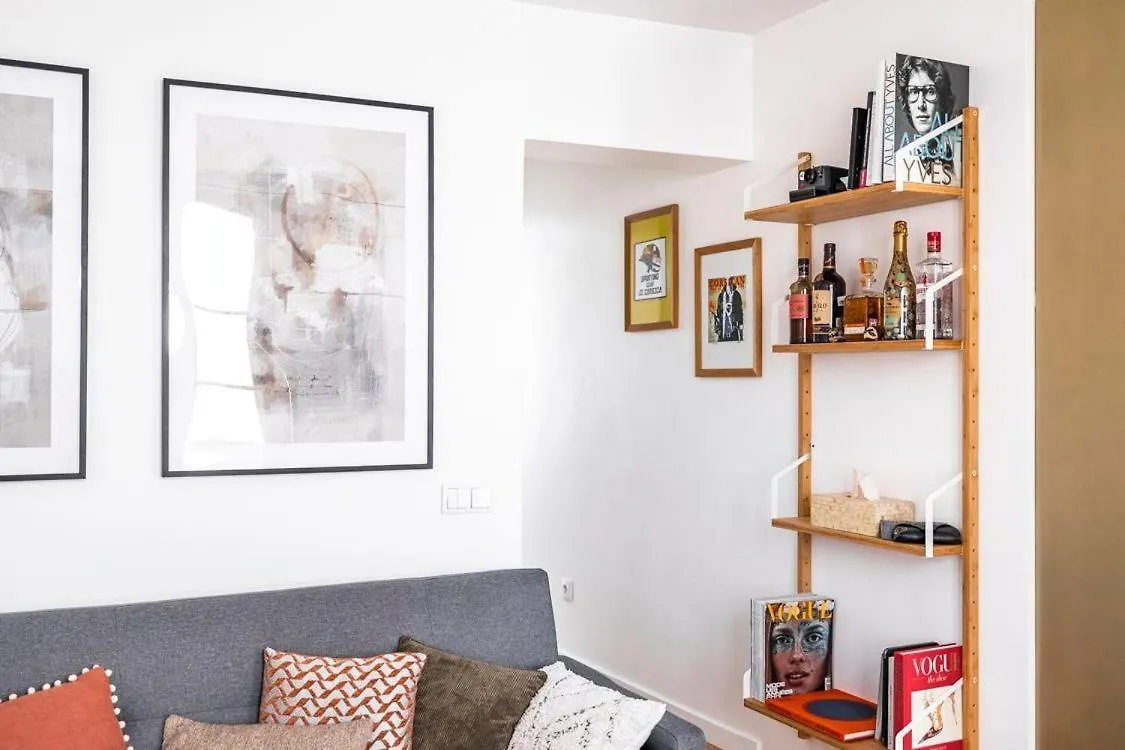 Ciseaux 4G - Saint Germain Des Pres - Best Location Parigi